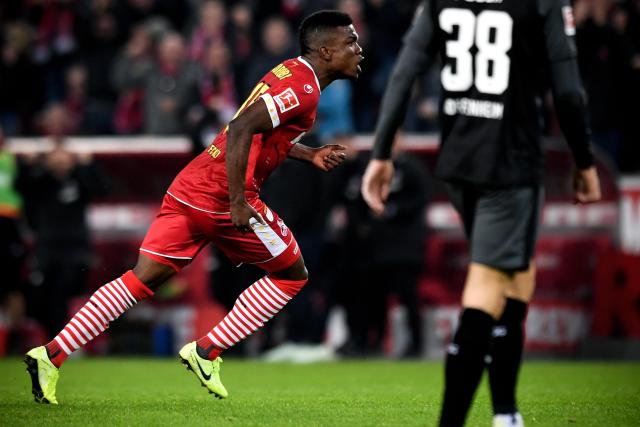 新闻分析：张雪机车为何第三变第四？